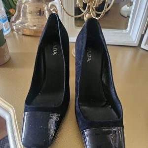 Prada Captoe Authentic
